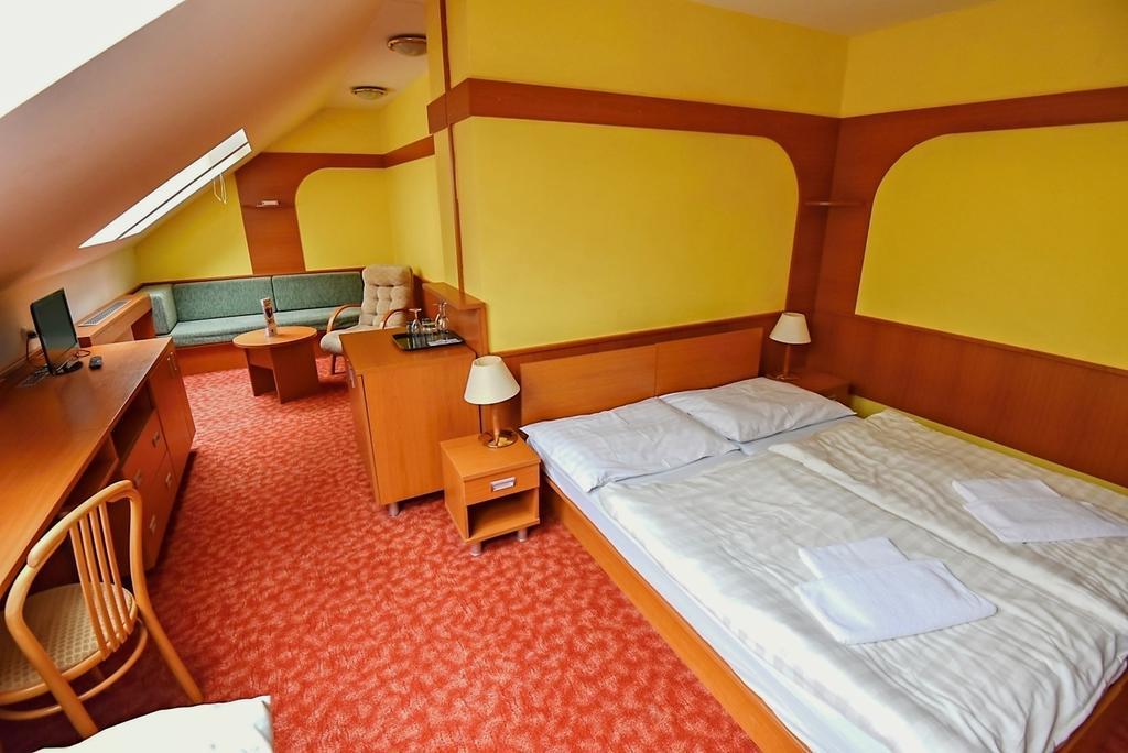 Hotel Prosper Čeladná Dış mekan fotoğraf
